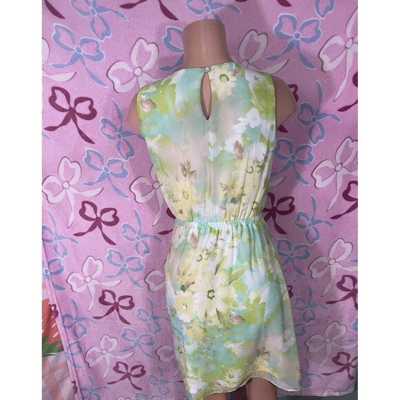Maurice’s Floral Green Spring Yellow Mini Dress Size Medium womens - Picture 2 of 6